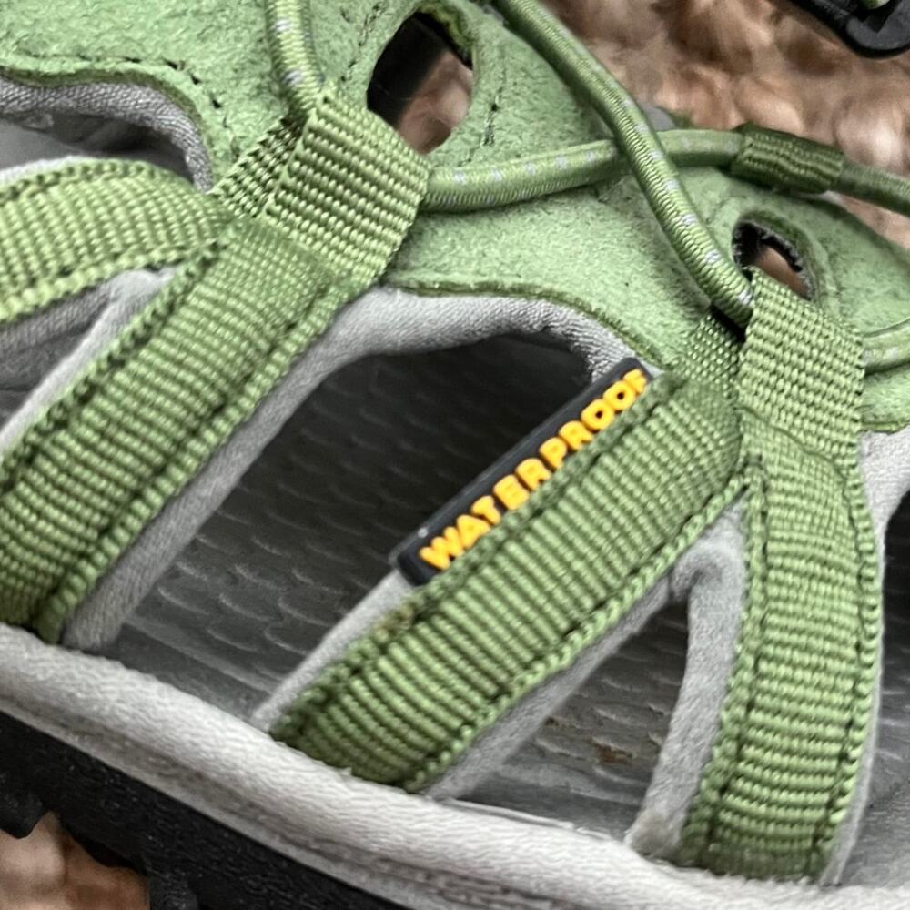 KEEN Whisper Sandals Womens 8.5 EU 39 Green Waterproof Hiking Sport EUC - Picture 12 of 16